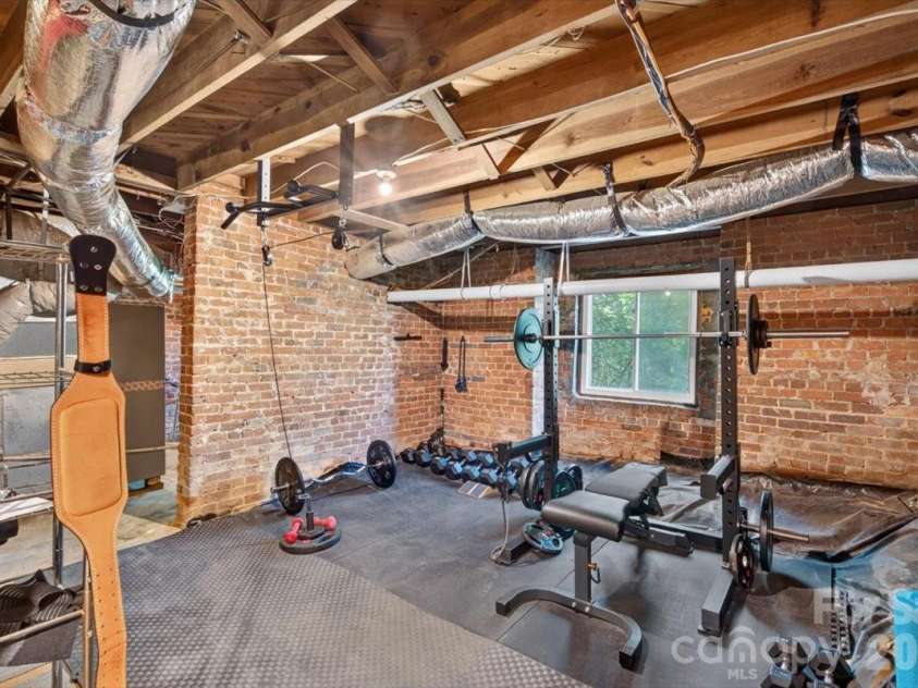 1035 Belvedere Avenue, Gastonia, NC 28054.  MLS# CAR4420440, YatesRealty ID 49369. 
