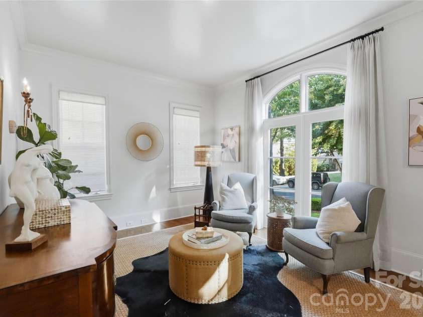 8820 Heydon Hall Circle, Charlotte, NC 28210.  MLS# CAR4420660, YatesRealty ID 49370. 