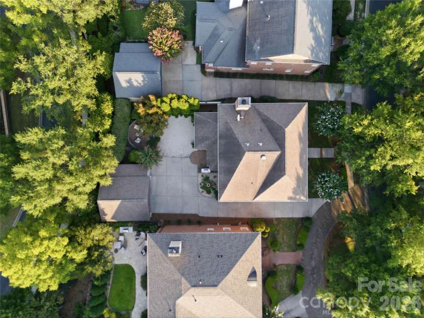 8820 Heydon Hall Circle, Charlotte, NC 28210.  MLS# CAR4420660, YatesRealty ID 49370. 