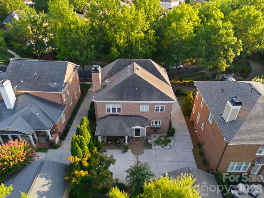 8820 Heydon Hall Circle, Charlotte, NC 28210.  MLS# CAR4420660, YatesRealty ID 49370. 