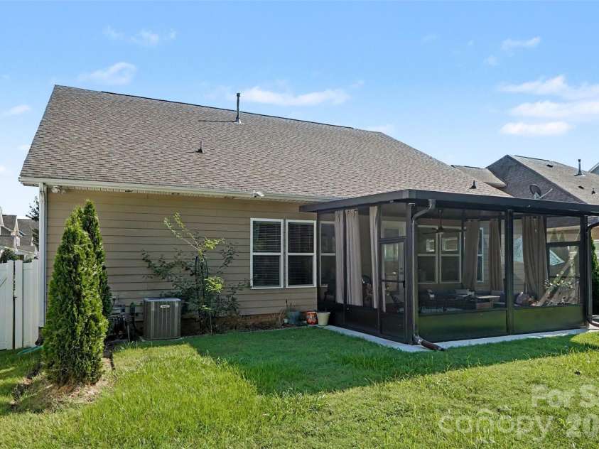 1613 Painted Horse Drive, Indian Trail, NC 28079.  MLS# CAR4420464, YatesRealty ID 49371. 