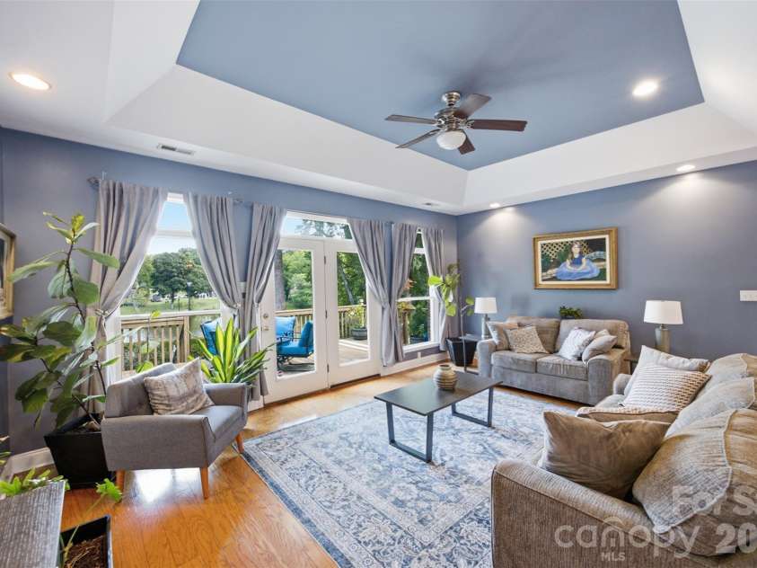 401 Armstrong Drive, Belmont, NC 28012.  MLS# CAR4420913, YatesRealty ID 49372. 
