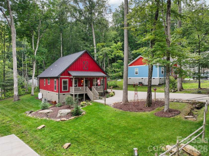 545 Twinbrook Lane, Maggie Valley, NC 28751.  MLS# CAR4418953, YatesRealty ID 49374. 