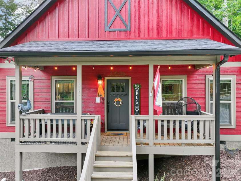 545 Twinbrook Lane, Maggie Valley, NC 28751.  MLS# CAR4418953, YatesRealty ID 49374. 