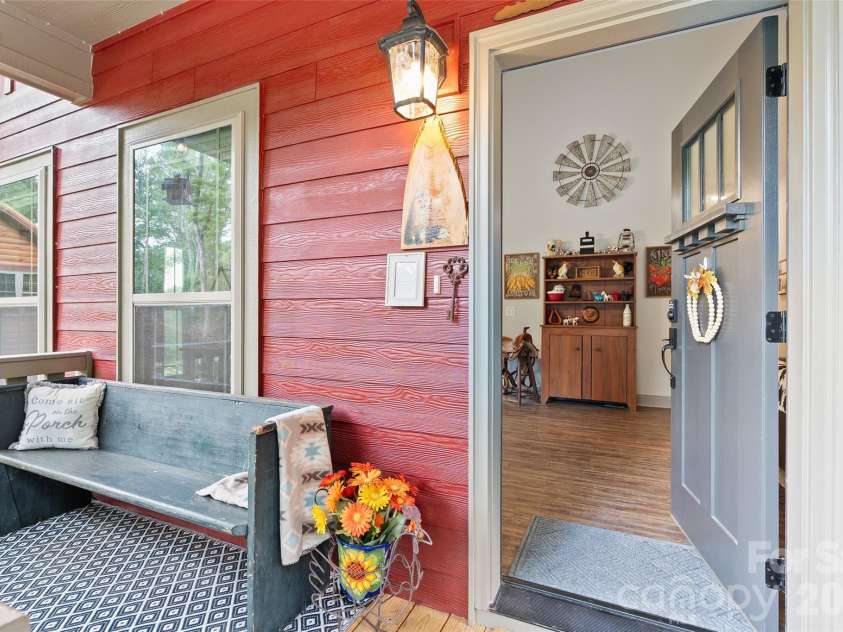 545 Twinbrook Lane, Maggie Valley, NC 28751.  MLS# CAR4418953, YatesRealty ID 49374. 