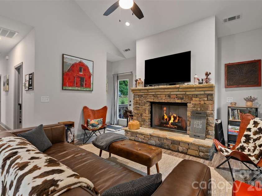 545 Twinbrook Lane, Maggie Valley, NC 28751.  MLS# CAR4418953, YatesRealty ID 49374. 