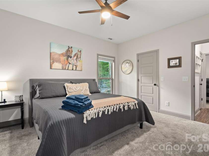 545 Twinbrook Lane, Maggie Valley, NC 28751.  MLS# CAR4418953, YatesRealty ID 49374. 