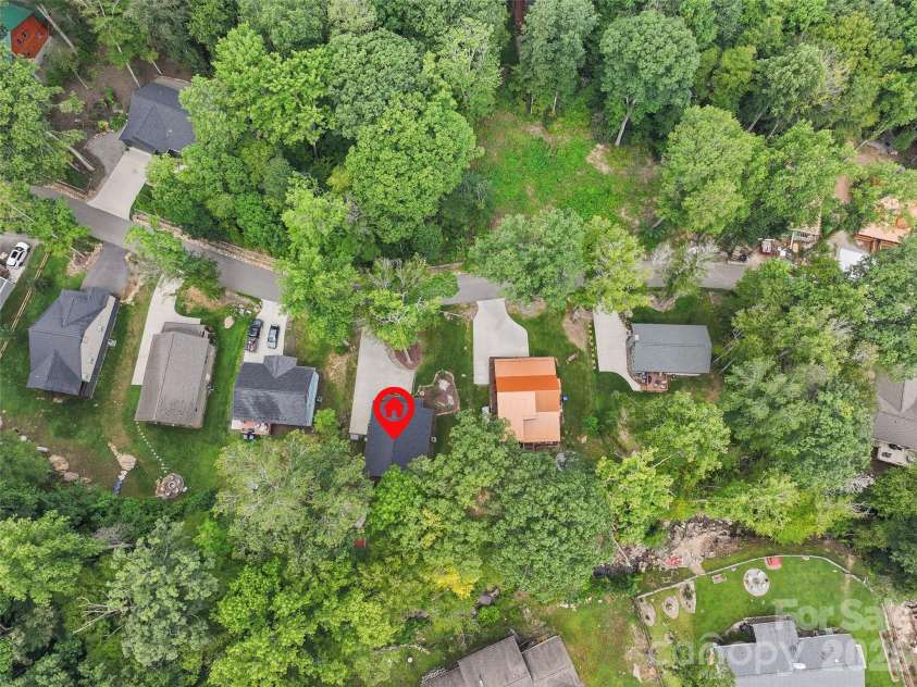 545 Twinbrook Lane, Maggie Valley, NC 28751.  MLS# CAR4418953, YatesRealty ID 49374. 