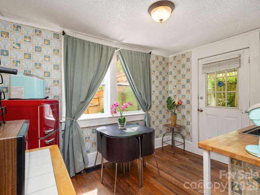 57 Conestee Street, Asheville, NC 28801.  MLS# CAR4419904, YatesRealty ID 49375. 