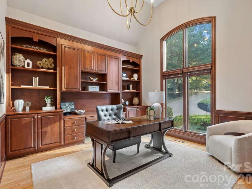 177 Great Point Drive, Mooresville, NC 28117.  MLS# CAR4419251, YatesRealty ID 49376. 