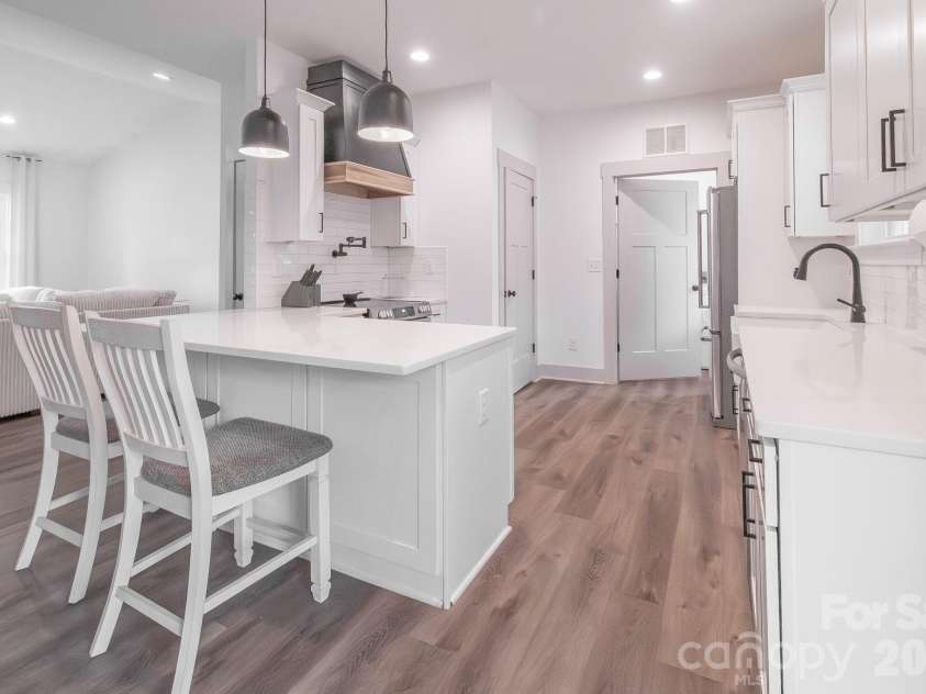 731 Miles Road, Dallas, NC 28034.  MLS# CAR4354946, YatesRealty ID 4938. Kitchen 