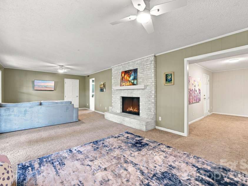 2593 Birdie Lane, Conover, NC 28613.  MLS# CAR4418169, YatesRealty ID 49381. 