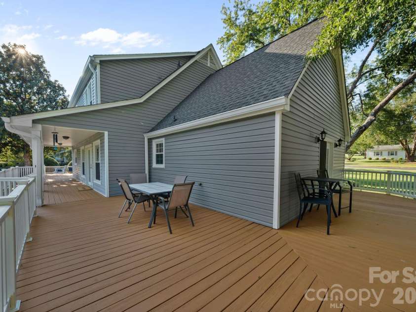 2593 Birdie Lane, Conover, NC 28613.  MLS# CAR4418169, YatesRealty ID 49381. 