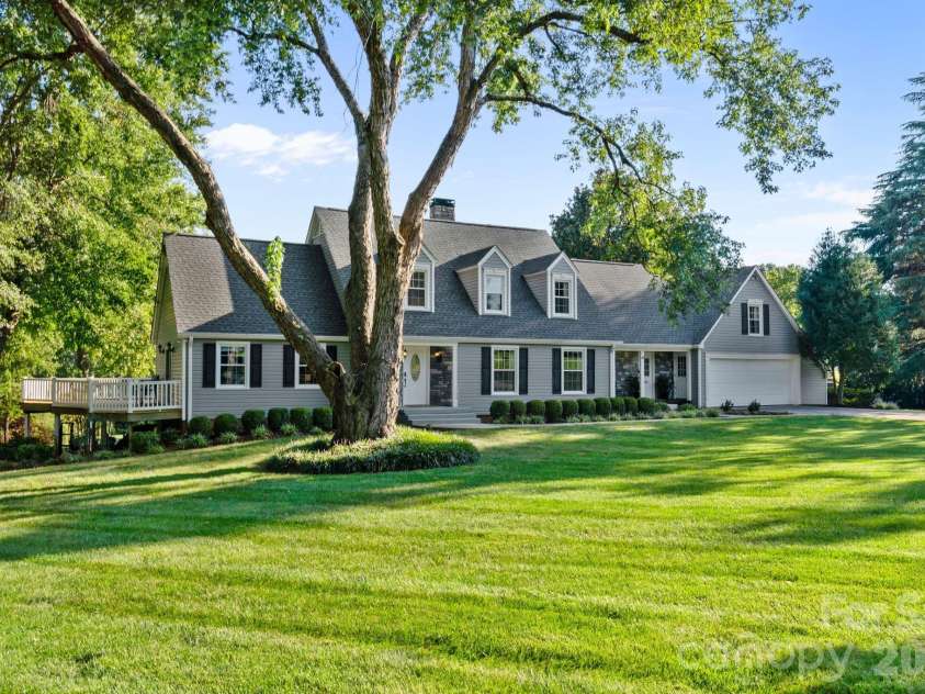 2593 Birdie Lane, Conover, NC 28613.  MLS# CAR4418169, YatesRealty ID 49381. 