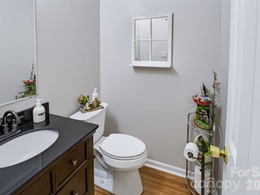 8137 Rowe Street, Catawba, NC 28609.  MLS# CAR4416052, YatesRealty ID 49383. 1/2 bath on main level
