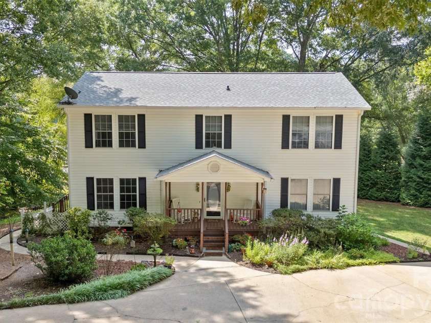 8137 Rowe Street, Catawba, NC 28609.  MLS# CAR4416052, YatesRealty ID 49383. 