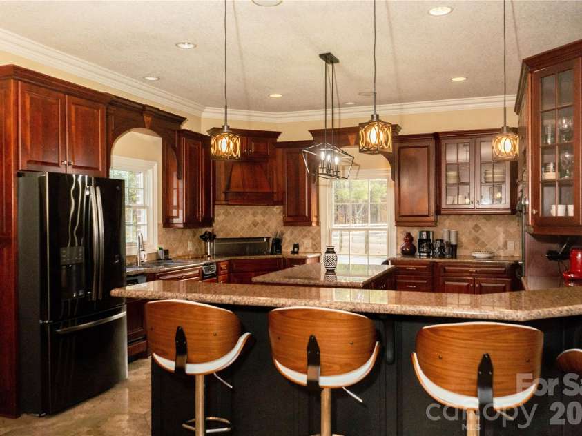 10600 Archer Road, Davidson, NC 28036.  MLS# CAR4416229, YatesRealty ID 49384. 