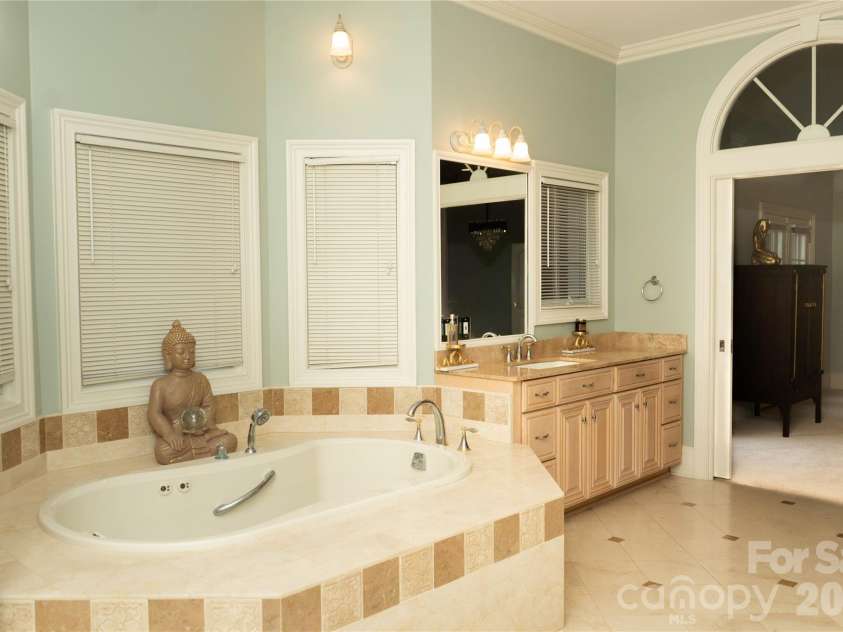 10600 Archer Road, Davidson, NC 28036.  MLS# CAR4416229, YatesRealty ID 49384. 