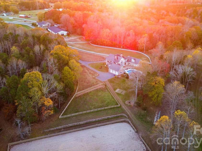 10600 Archer Road, Davidson, NC 28036.  MLS# CAR4416229, YatesRealty ID 49384. 