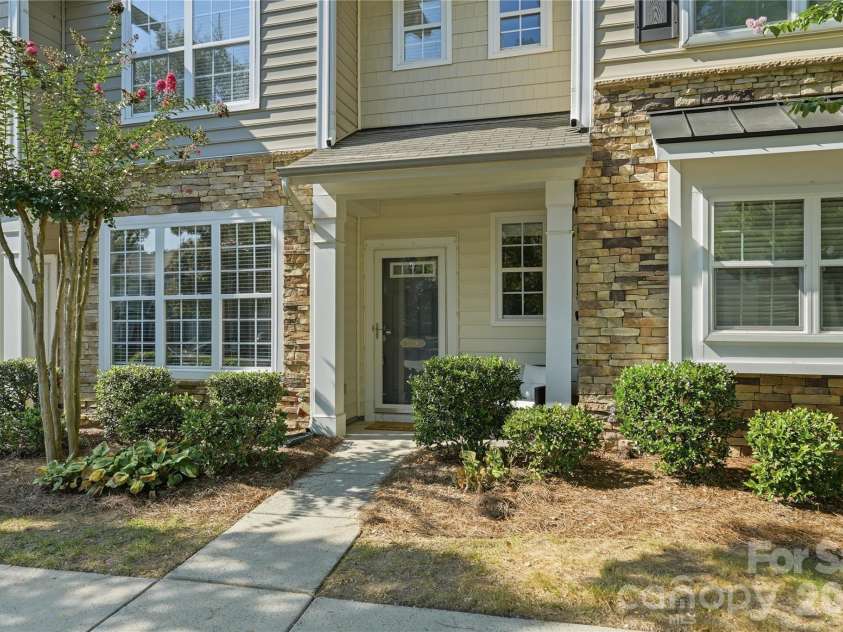 1028 Tabard Lane, Matthews, NC 28104.  MLS# CAR4415933, YatesRealty ID 49385. 