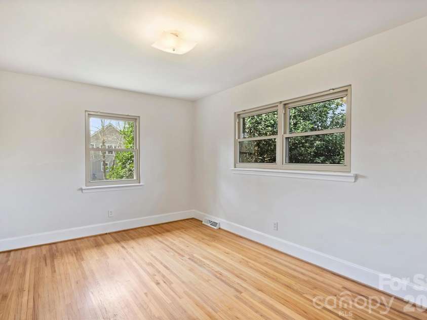 9436 Glen Brook Drive, Charlotte, NC 28215.  MLS# CAR4422159, YatesRealty ID 49389. Bedroom 2