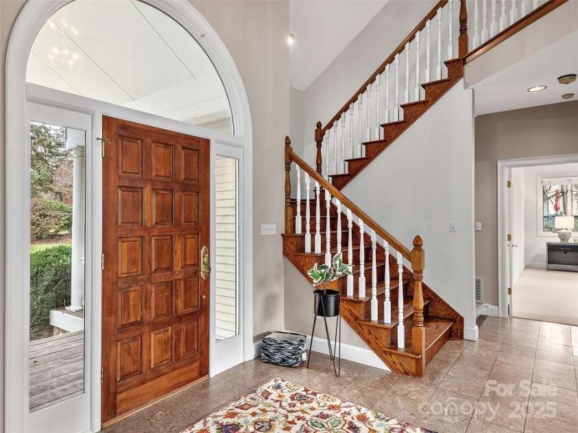 4 Crescent Court, Weaverville, NC 28787.  MLS# CAR4241753, YatesRealty ID 4939. 