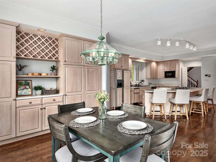 4 Crescent Court, Weaverville, NC 28787.  MLS# CAR4241753, YatesRealty ID 4939. 