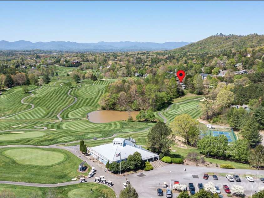 4 Crescent Court, Weaverville, NC 28787.  MLS# CAR4241753, YatesRealty ID 4939. 