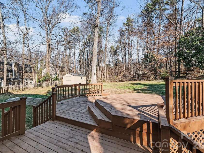 7208 Insdale Court, Charlotte, NC 28269.  MLS# CAR4338182, YatesRealty ID 4939. 