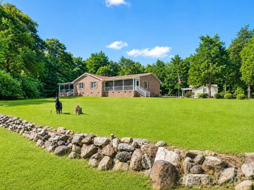 2323 Cherry Road, Catawba, SC 29704.  MLS# CAR4410287, YatesRealty ID 49393. 