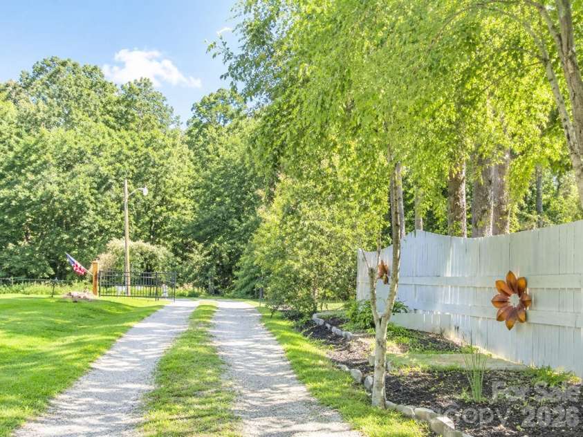 2323 Cherry Road, Catawba, SC 29704.  MLS# CAR4410287, YatesRealty ID 49393. 