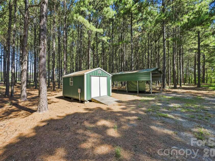 48442 High Rock Road, Richfield, NC 28137.  MLS# CAR4422388, YatesRealty ID 49395. 