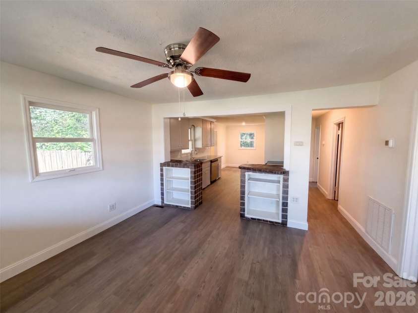 1610 Martin Avenue, Gastonia, NC 28052.  MLS# CAR4422382, YatesRealty ID 49396. 