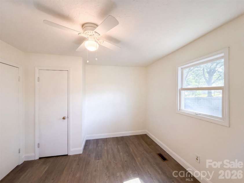 1610 Martin Avenue, Gastonia, NC 28052.  MLS# CAR4422382, YatesRealty ID 49396. 