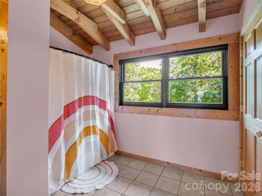 166 Eagles Crest Way, Lake Lure, NC 28746.  MLS# CAR4421264, YatesRealty ID 49397. 