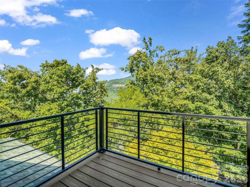 166 Eagles Crest Way, Lake Lure, NC 28746.  MLS# CAR4421264, YatesRealty ID 49397. 