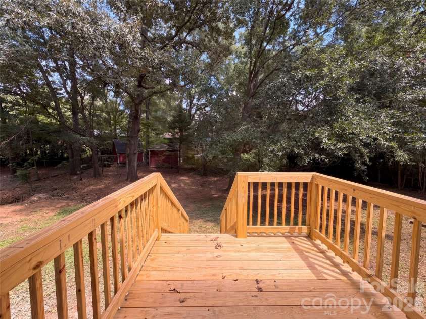 115 Redcoat Drive, Fort Mill, SC 29715.  MLS# CAR4422437, YatesRealty ID 49398. 