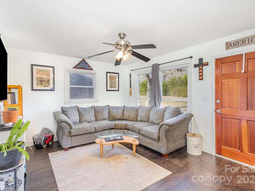 2320 Monterey Park Drive, Gastonia, NC 28054.  MLS# CAR4229274, YatesRealty ID 4940. 