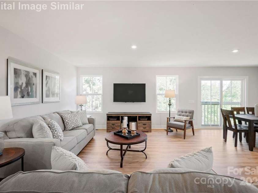 577 Nesbe Street, Lancaster, SC 29720.  MLS# CAR4259598, YatesRealty ID 4940. Illustrative purposes only