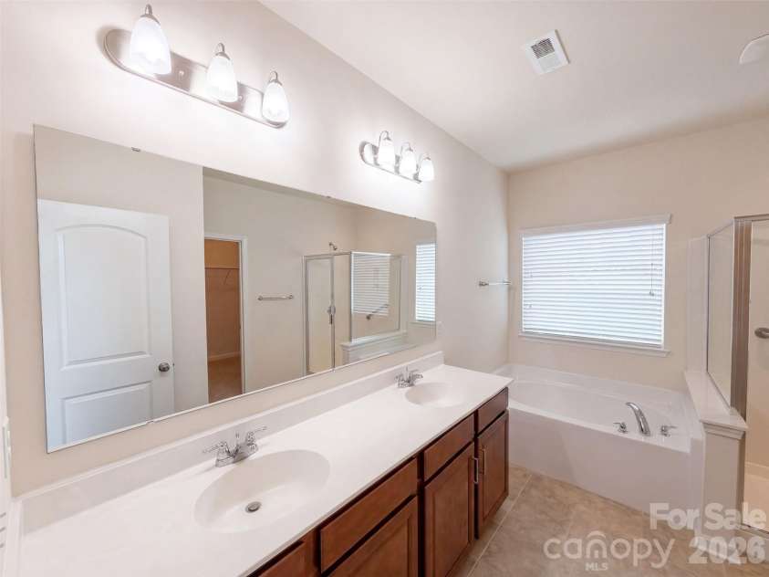 2221 Holden Avenue, Concord, NC 28025.  MLS# CAR4422387, YatesRealty ID 49400. 