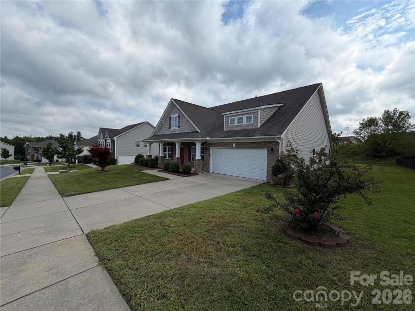 2221 Holden Avenue, Concord, NC 28025.  MLS# CAR4422387, YatesRealty ID 49400. 