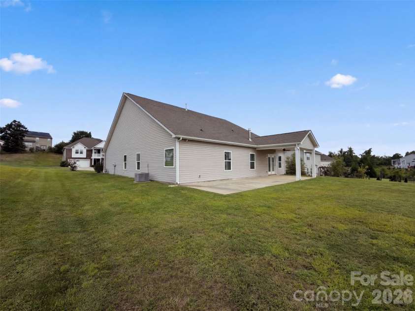 2221 Holden Avenue, Concord, NC 28025.  MLS# CAR4422387, YatesRealty ID 49400. 