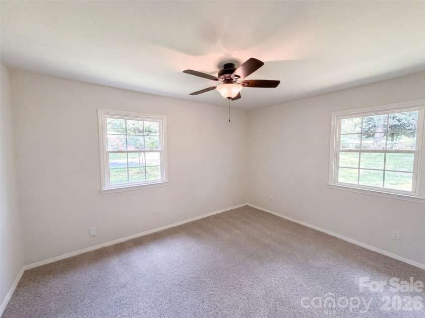 728 Milan Road, Charlotte, NC 28216.  MLS# CAR4422393, YatesRealty ID 49401. 