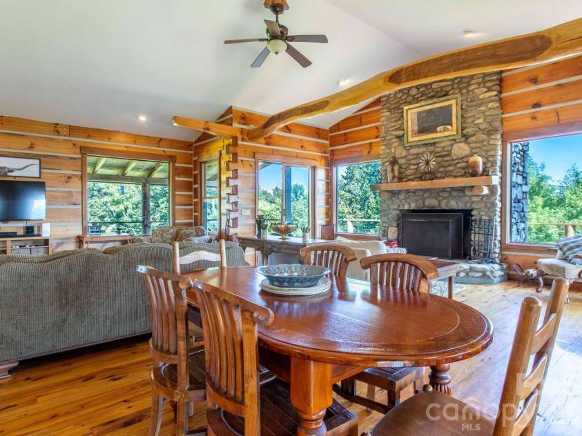 891 Logans Ridge Road, Marshall, NC 28753.  MLS# CAR4411143, YatesRealty ID 49403. Spacious dining area