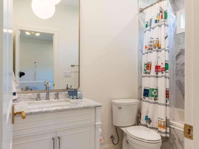 4413 Holly Circle, Conover, NC 28613.  MLS# CAR4422472, YatesRealty ID 49404. 