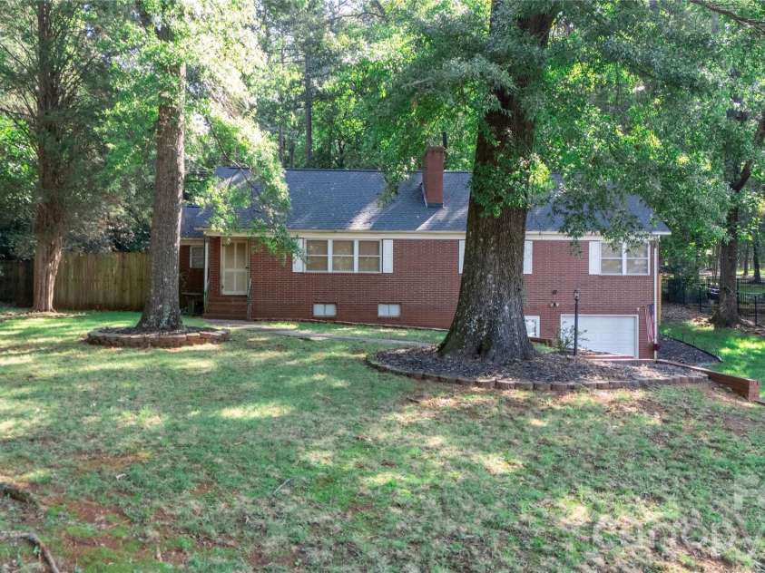 41 Elm Street, Badin, NC 28009.  MLS# CAR4402838, YatesRealty ID 49405. 