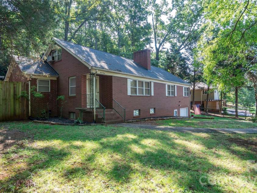41 Elm Street, Badin, NC 28009.  MLS# CAR4402838, YatesRealty ID 49405. 