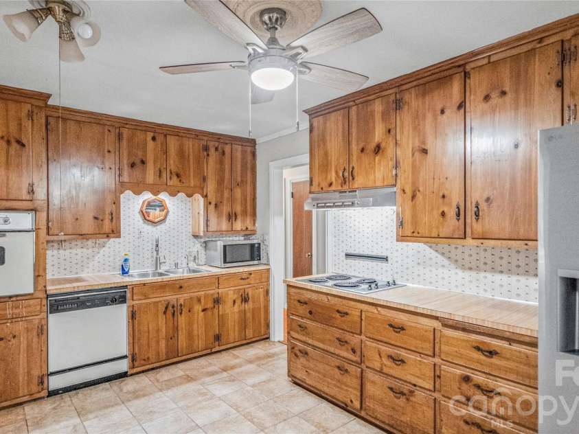 41 Elm Street, Badin, NC 28009.  MLS# CAR4402838, YatesRealty ID 49405. 