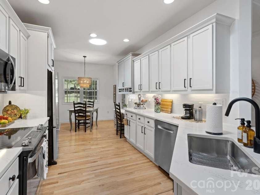59 Old Pasture Way, Laurel Park, NC 28739.  MLS# CAR4422161, YatesRealty ID 49406. 