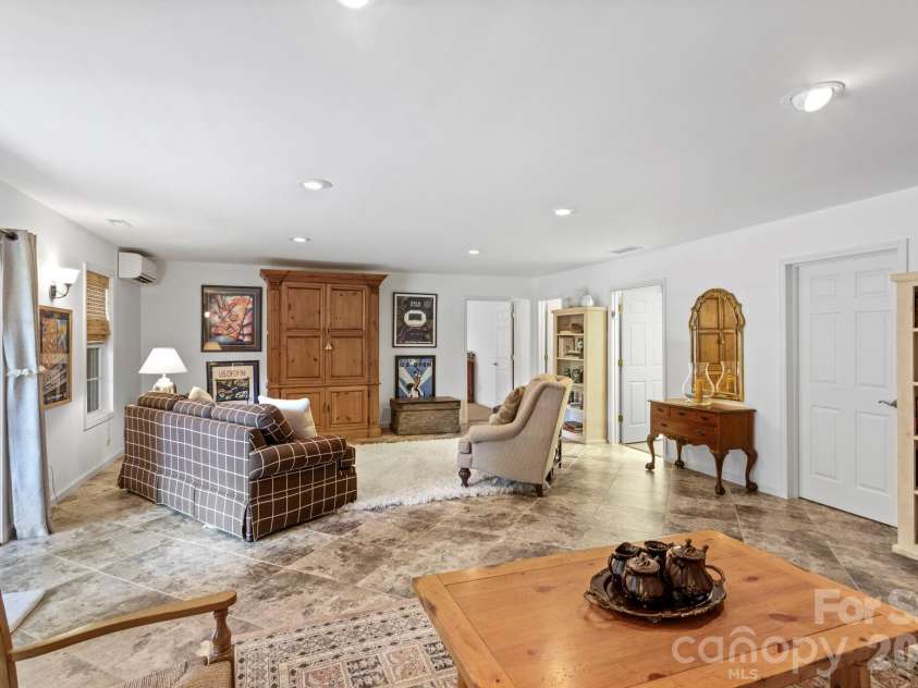 59 Old Pasture Way, Laurel Park, NC 28739.  MLS# CAR4422161, YatesRealty ID 49406. 